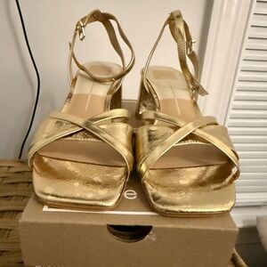 NWT Dolce Vita Gold Heels